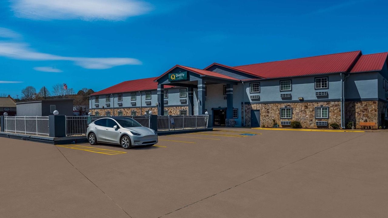 Photo of Outdoor in Fort Payne