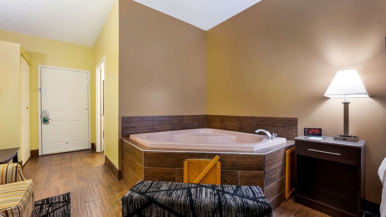 Photo of Others in Fort Payne