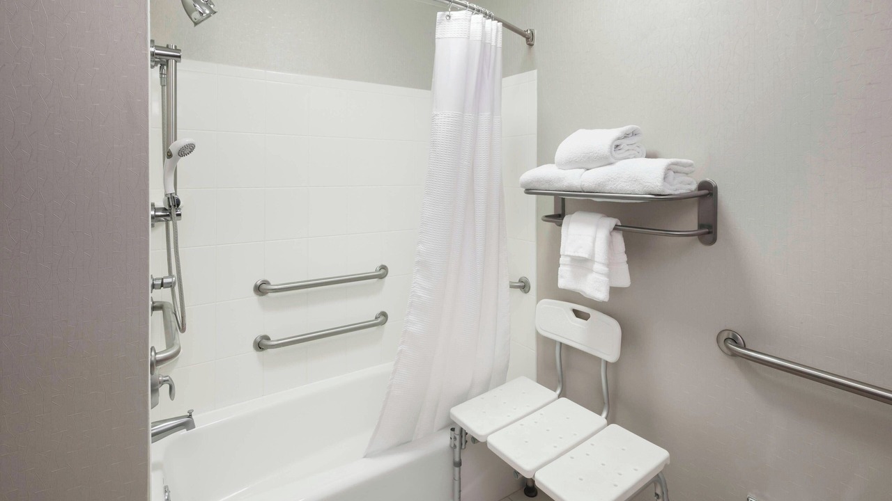 Photo of Bathroom in Fortson
