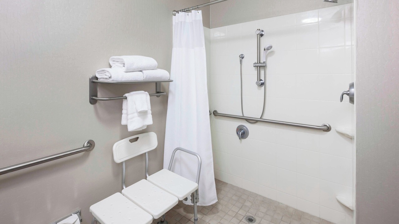Photo of Bathroom in Fortson