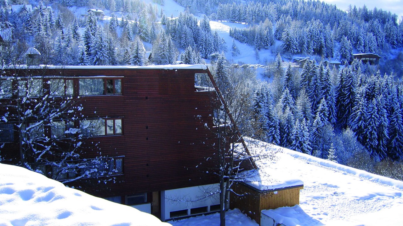 Photo of Outdoor in Arc-1600