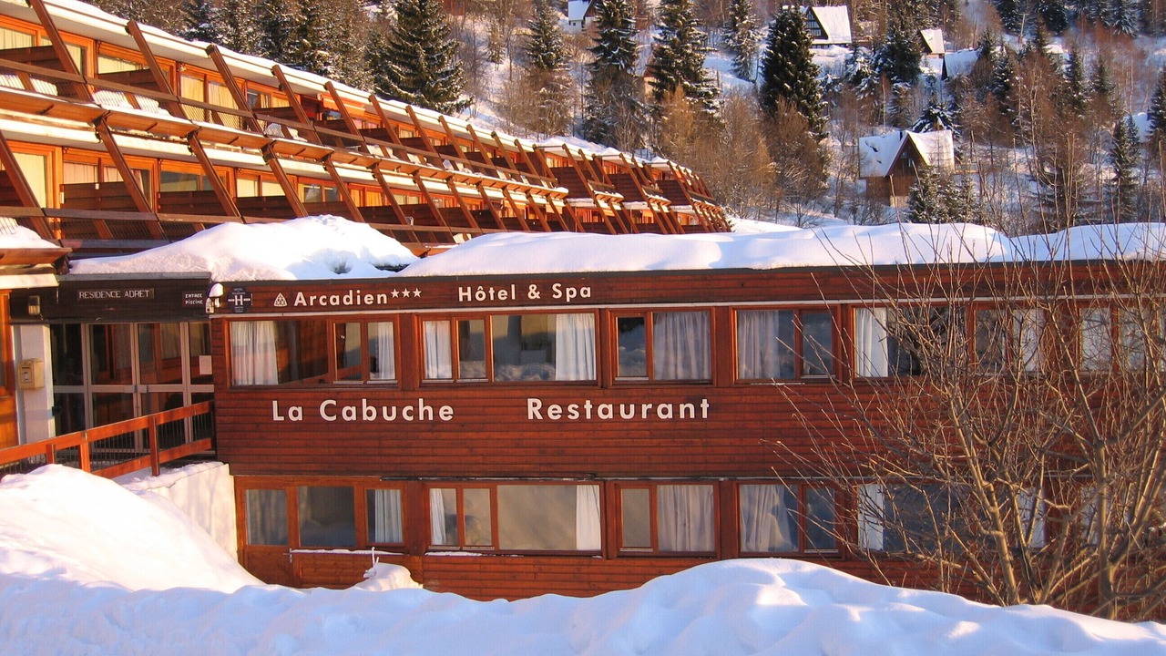 Photo of Outdoor in Arc-1600