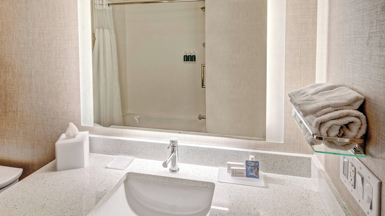 Photo of Bathroom in Pennington Bend