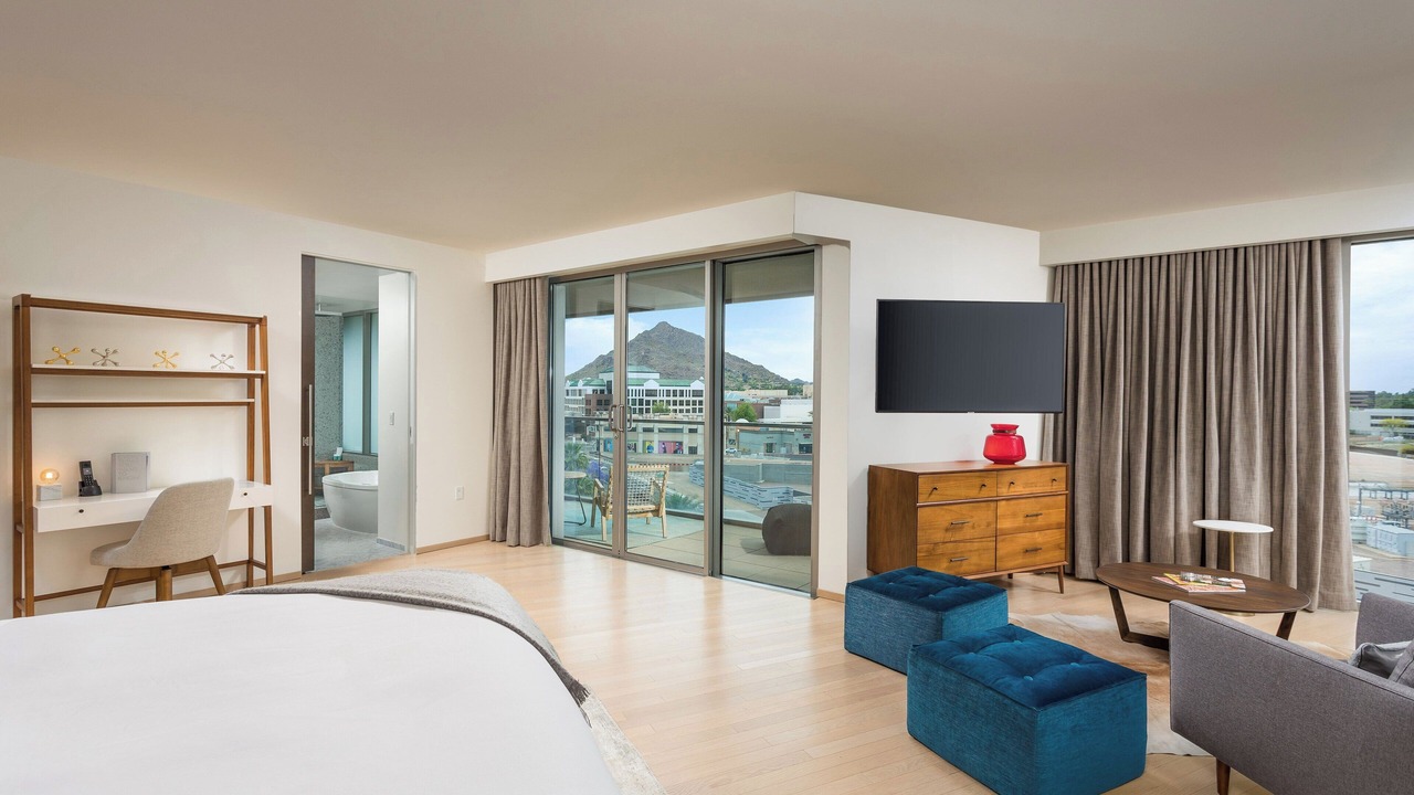 Photo of Bedroom in Entertainment District