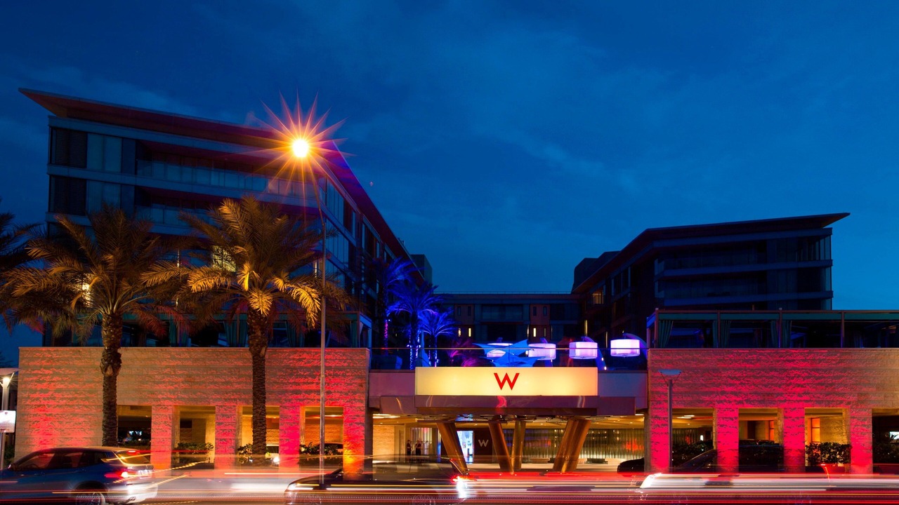 Photo of Outdoor in Entertainment District