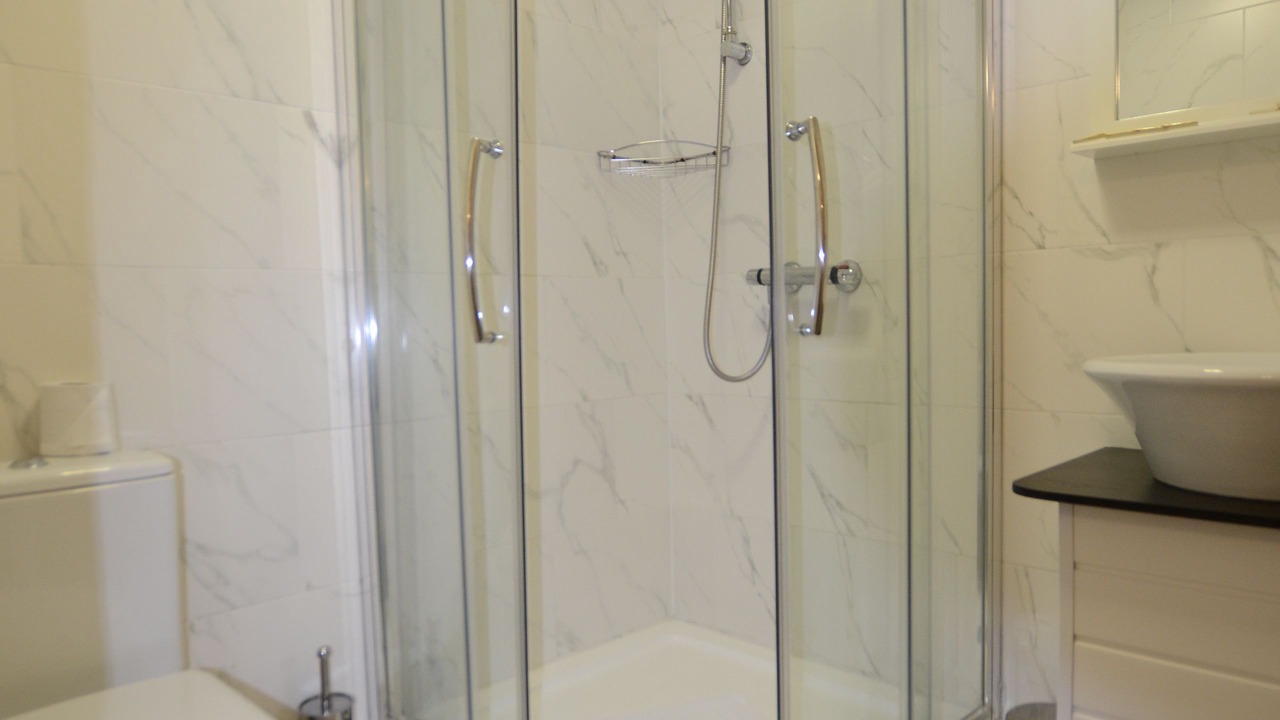 Photo of Bathroom in Valentines