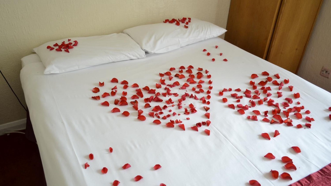 Photo of Others in Valentines