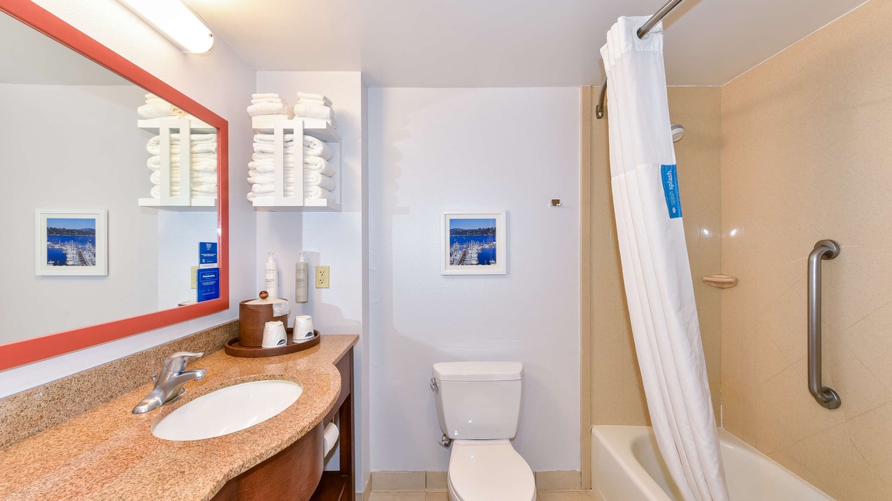 Photo of Bathroom in Pittsburg