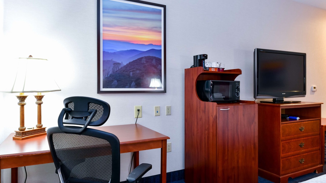 Photo of Bedroom in Pittsburg