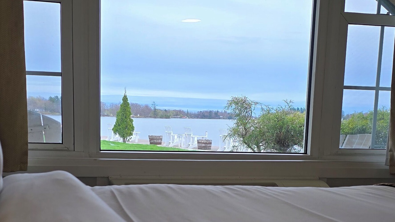 Photo of Bedroom in Gananoque