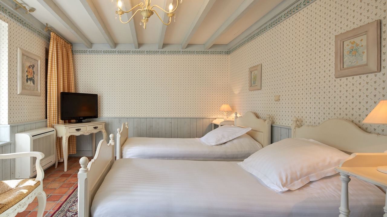 Photo of Bedroom in Moulins