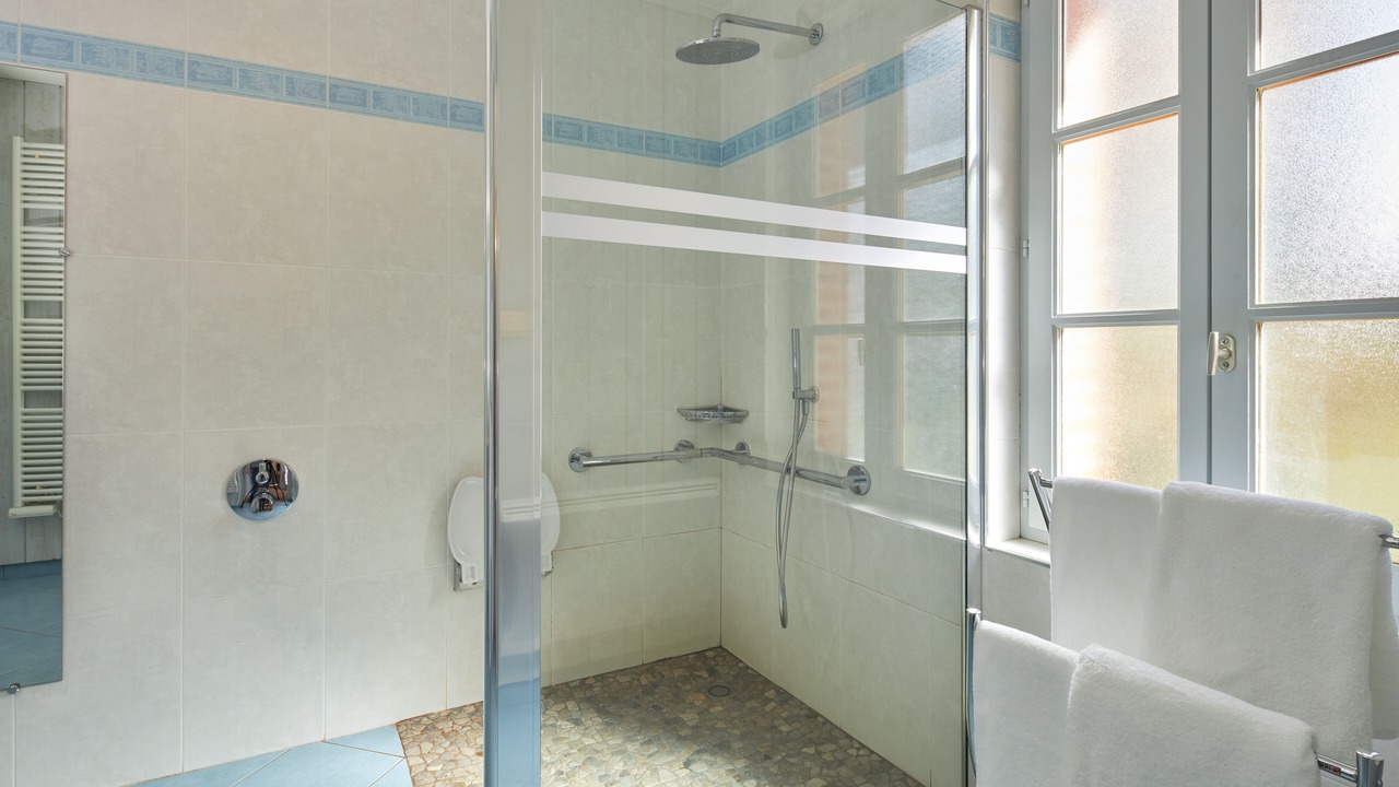 Photo of Bathroom in Moulins
