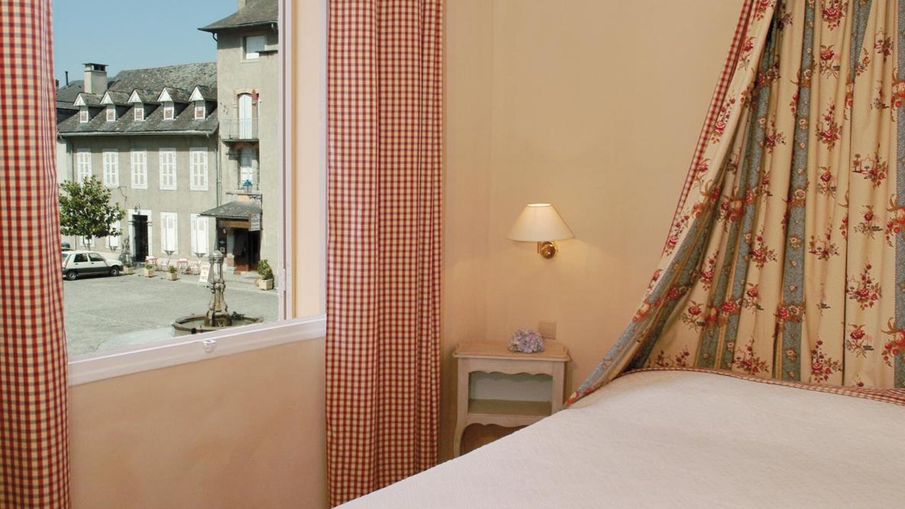 Photo of Bedroom in Saint-Savin