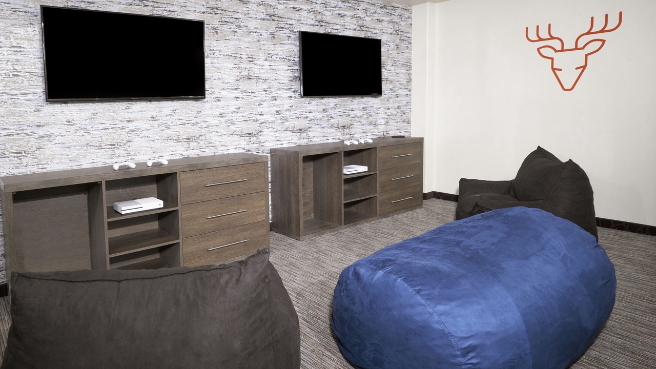Photo of Bedroom in West Yellowstone