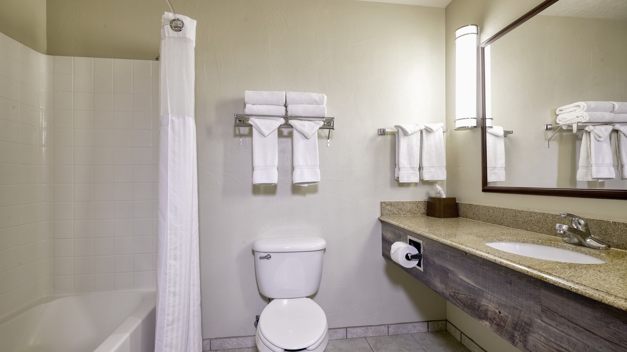 Photo of Bathroom in West Yellowstone