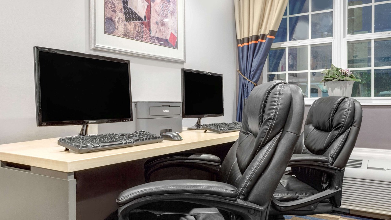 Photo of Others in Bowdon Junction