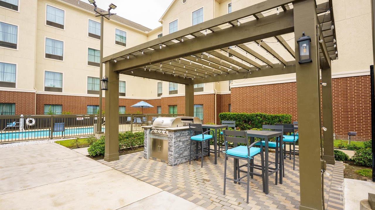 Photo of Outdoor in Energy Corridor