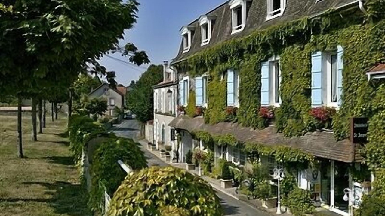 Photo of Outdoor in Saint-Saud-Lacoussiere