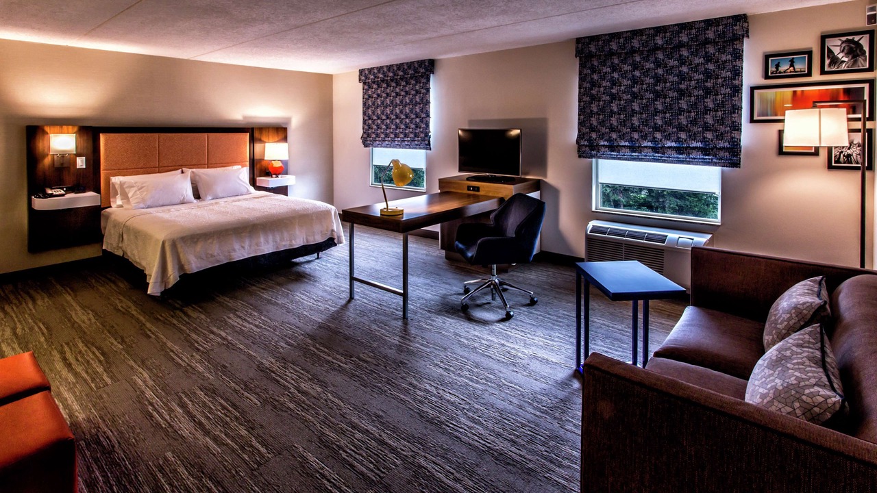 Photo of Bedroom in Bloomfield