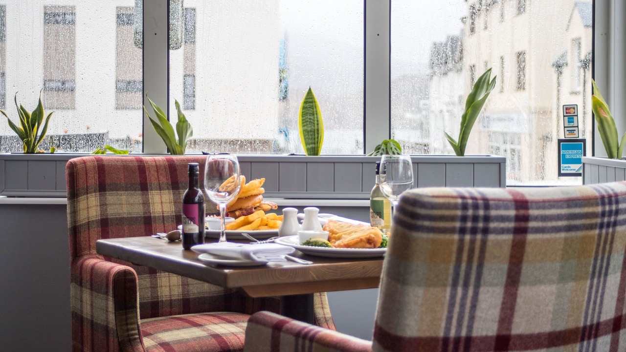 Photo of Others in Nostie