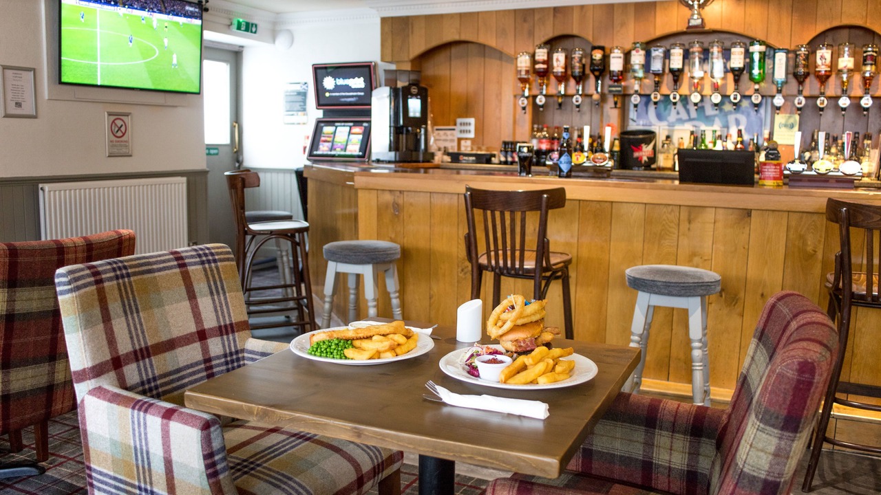 Photo of Others in Nostie