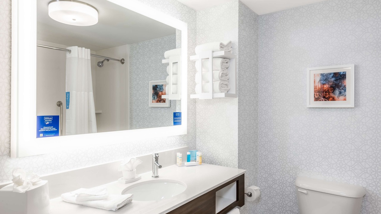 Photo of Bathroom in Hopkinsville