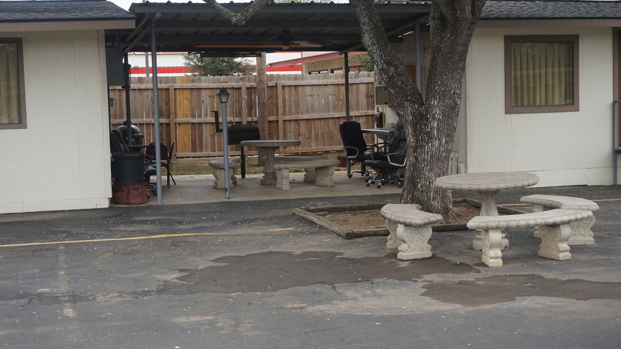 Photo of Outdoor in Pearsall