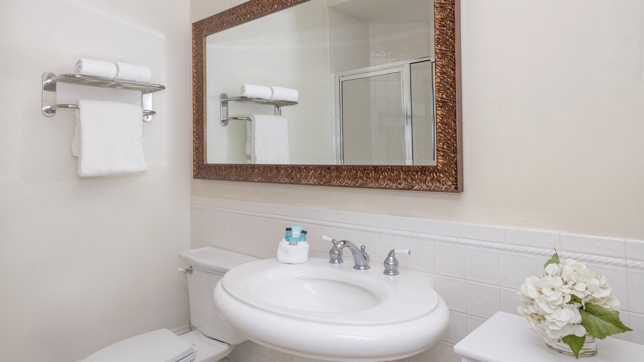Photo of Bathroom in Bahama Village