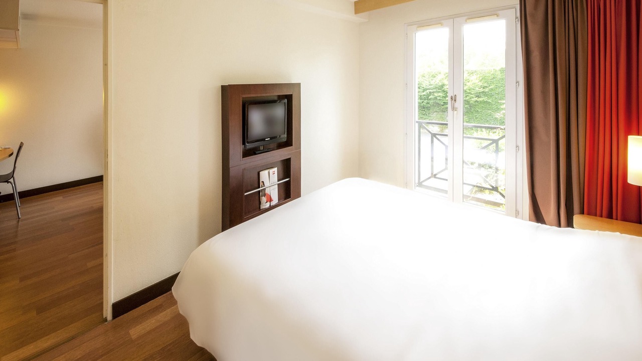 Photo of Bedroom in Valenciennes