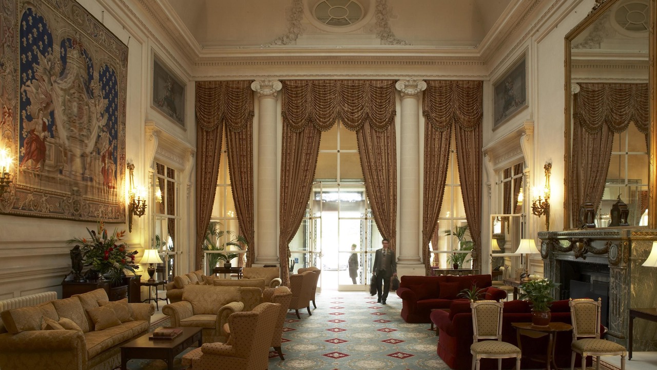 Photo of Others in Luton