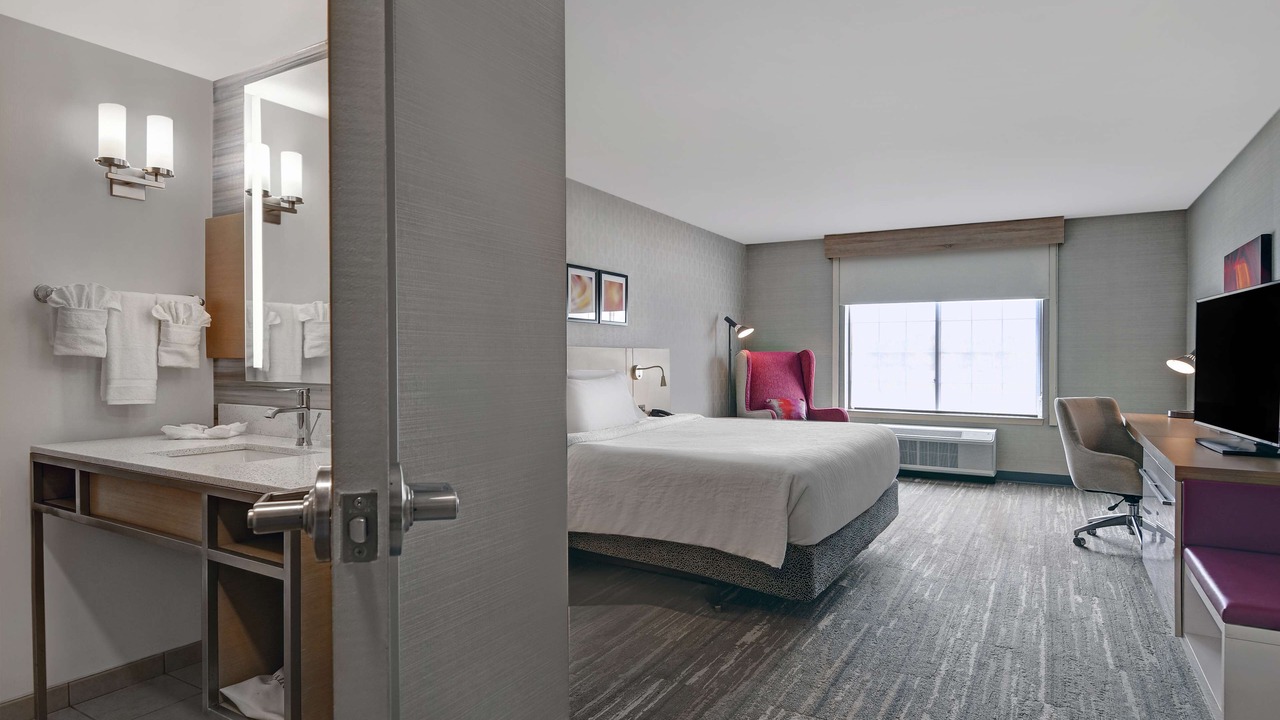 Photo of Bedroom in Hamilton