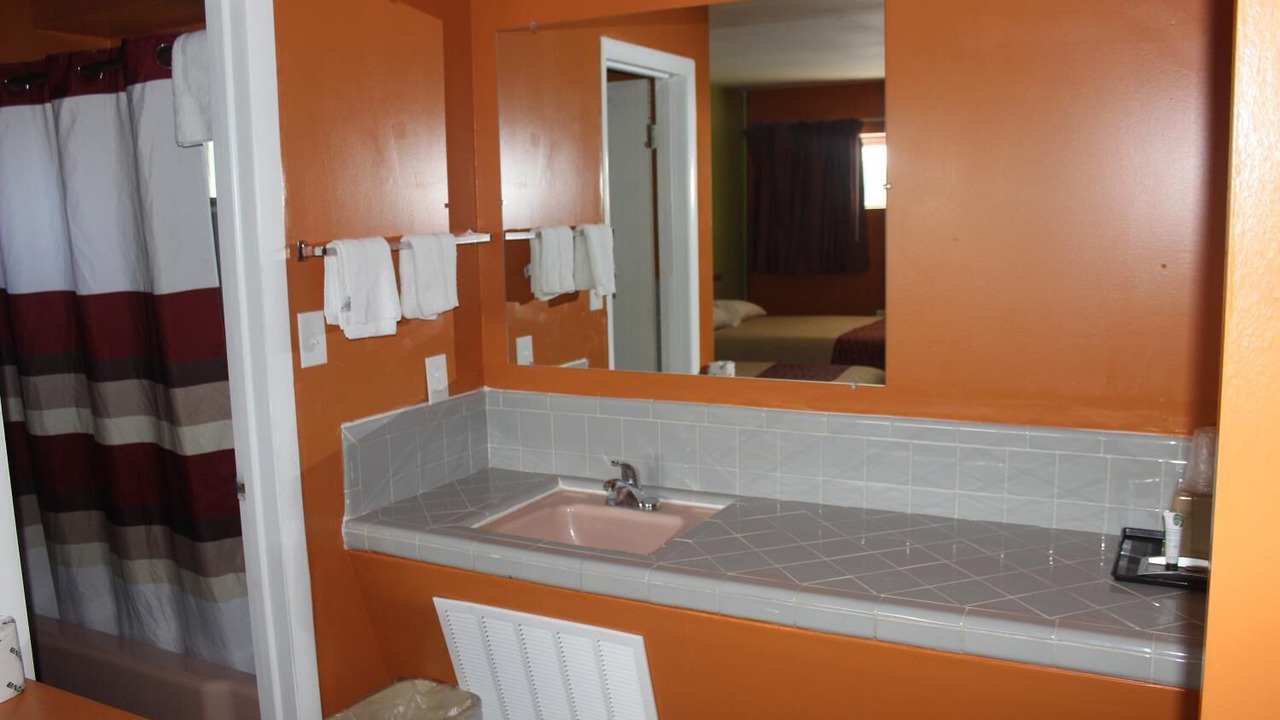 Photo of Bathroom in Pulaski