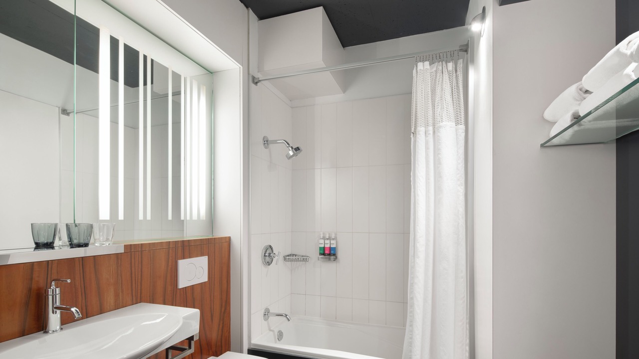 Photo of Bathroom in Brossard