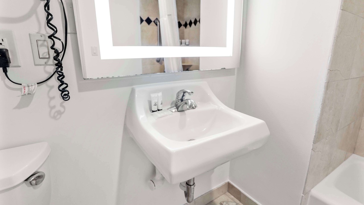 Photo of Bathroom in Central Berkeley