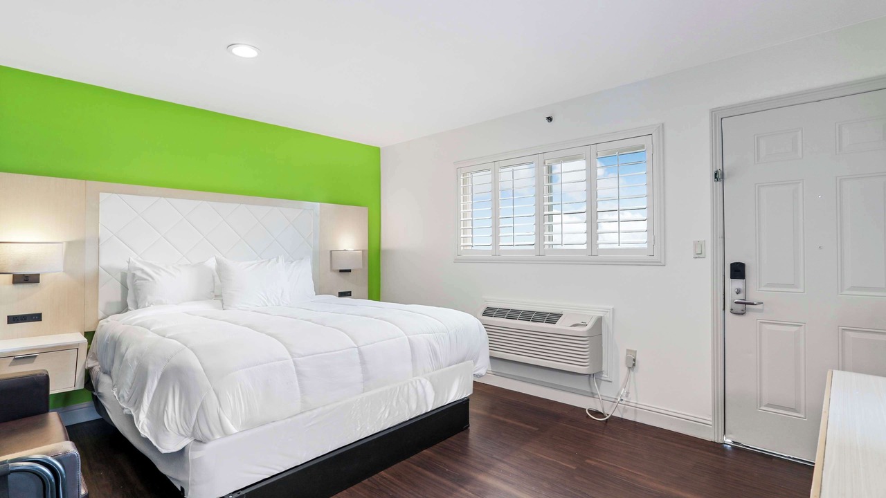 Photo of Bedroom in Central Berkeley
