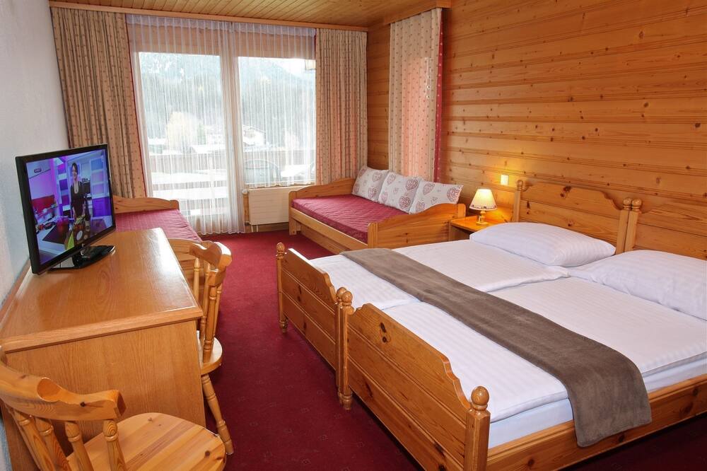 Photo of Bedroom in Leysin
