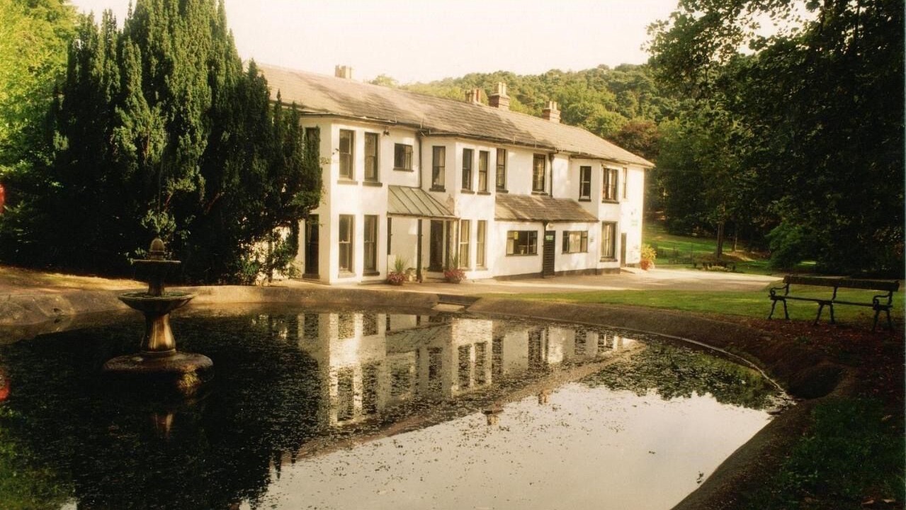 Photo of Outdoor in Cleedownton