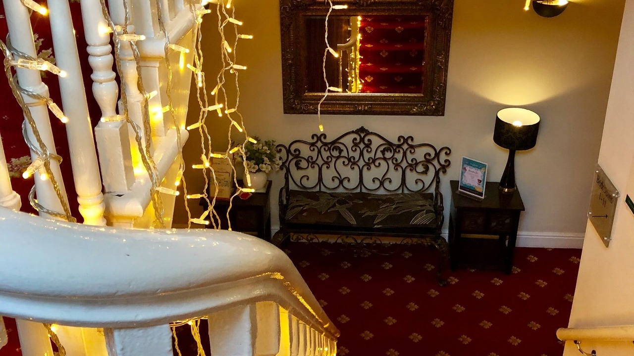 Photo of Others in Cleedownton