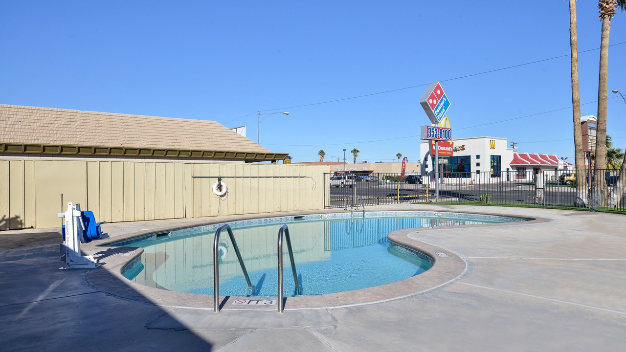 Photo of Patio Balcony in El Centro