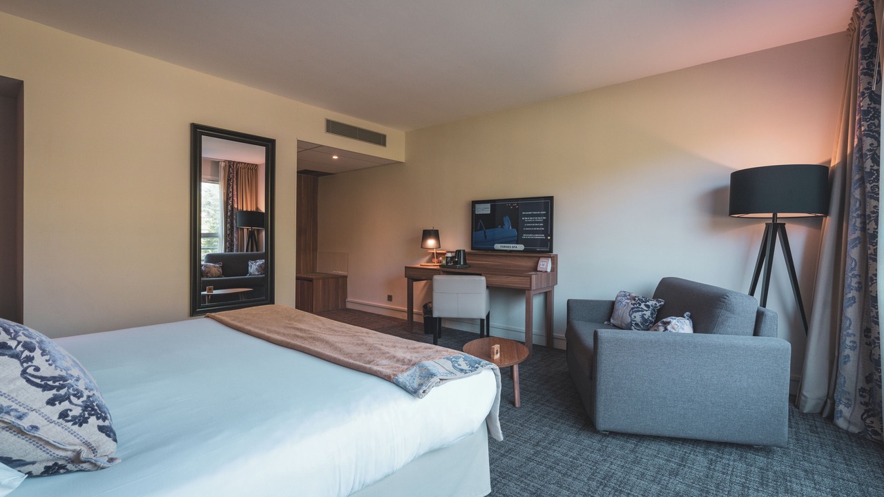 Photo of Bedroom in Forges-les-Eaux