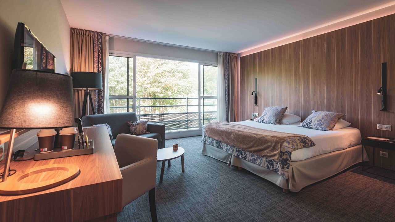 Photo of Bedroom in Forges-les-Eaux