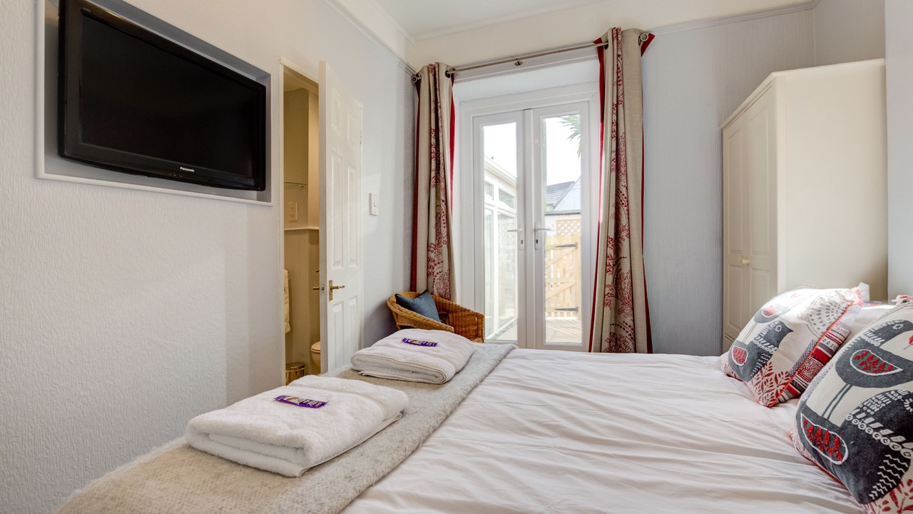 Photo of Bedroom in Bude