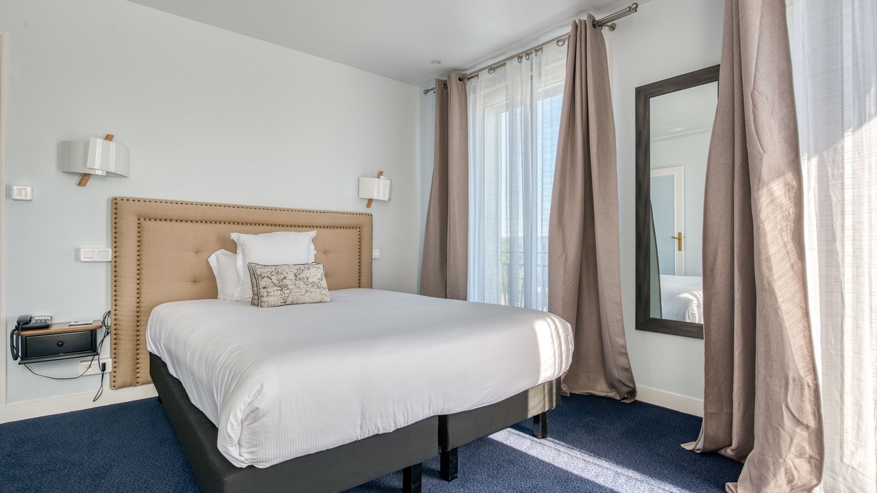 Photo of Bedroom in Saint-Nazaire