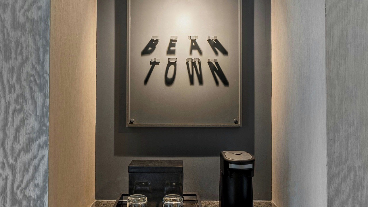 Photo of Bedroom in Seaport District