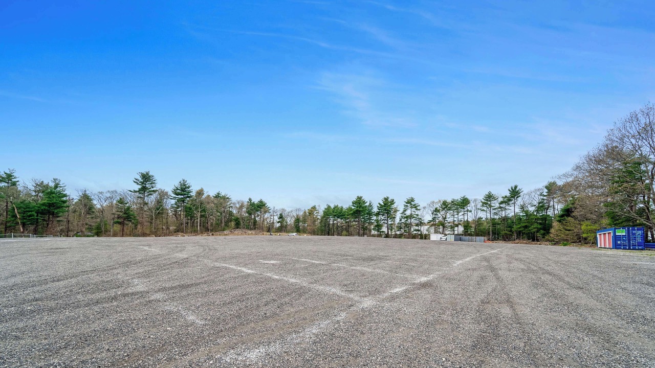 Photo of Outdoor in Foxboro