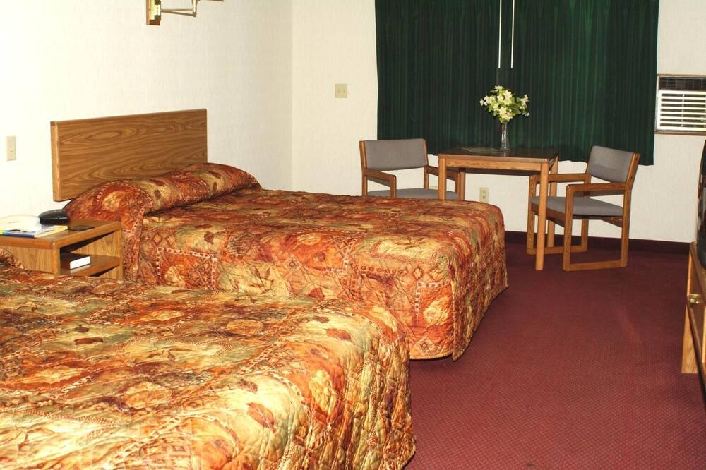 Photo of Bedroom in Albert Lea