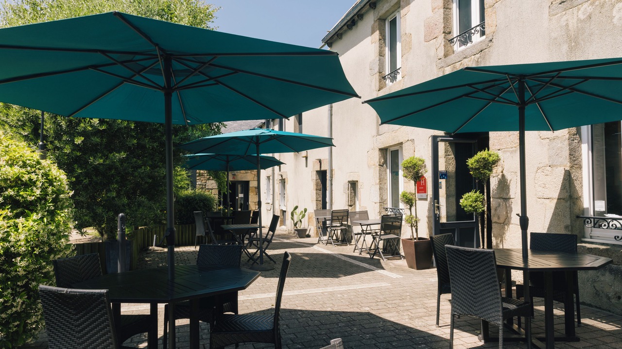 Photo of Patio Balcony in La Madeleine-Bellevue