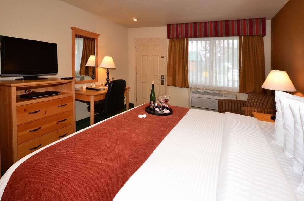 Photo of Bedroom in Sutherlin
