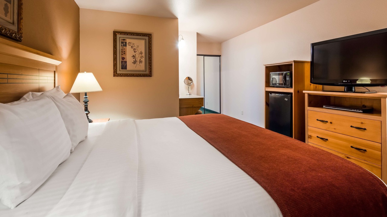 Photo of Bedroom in Sutherlin