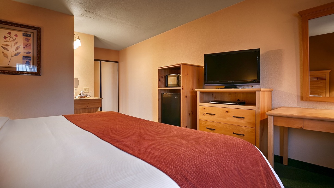 Photo of Bedroom in Sutherlin